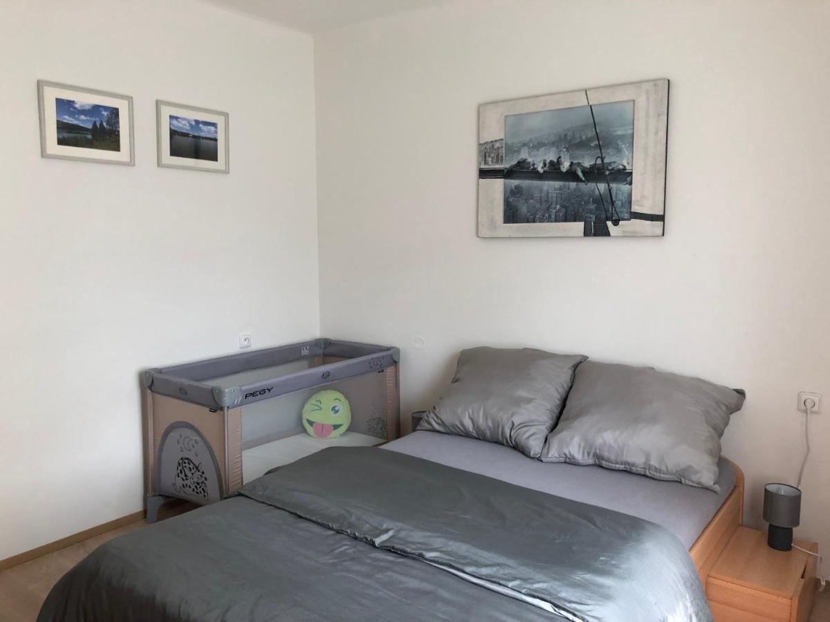 Apartmany Jevany Exterior photo